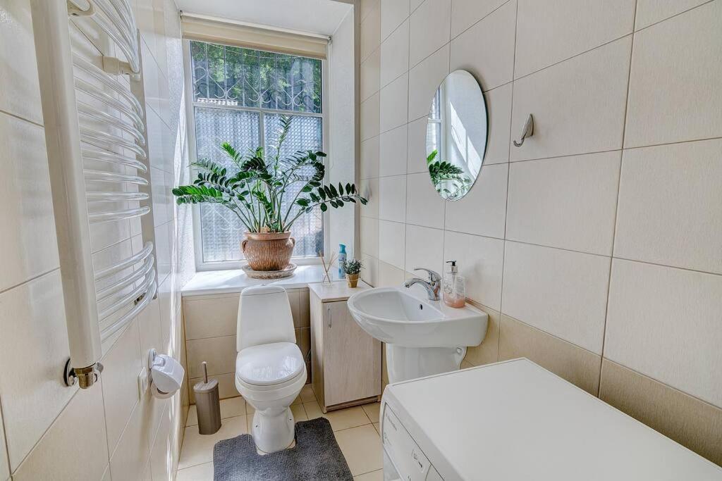 Private Entrance-2 Rooms-old Town- Free Parking Íbúð Vilnius